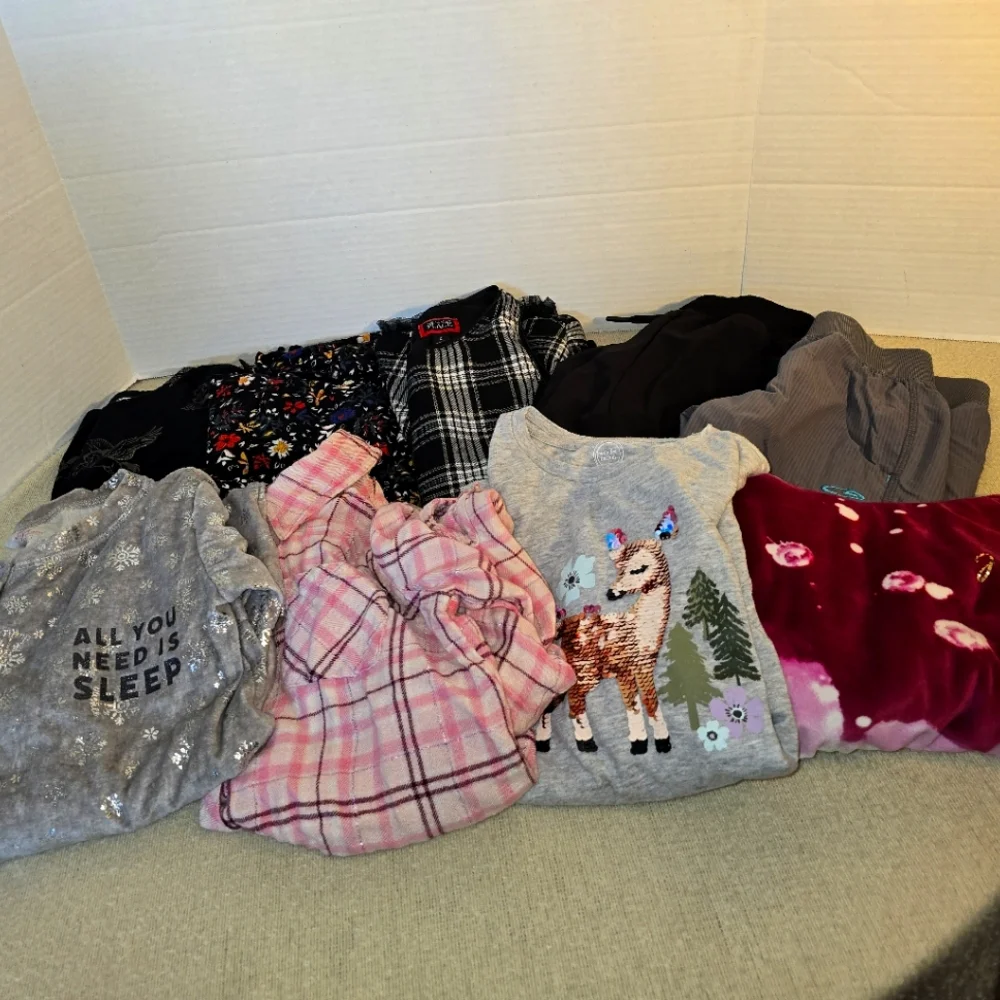 Justice/Assorted Girls Bundle of 10 items  size 6 - 7/8